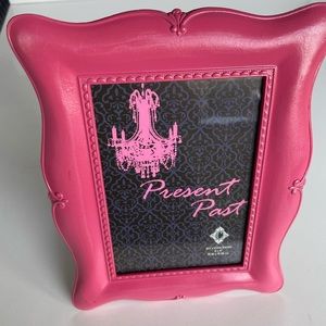 New!! 4x6 Pink Picture Frame NWOT